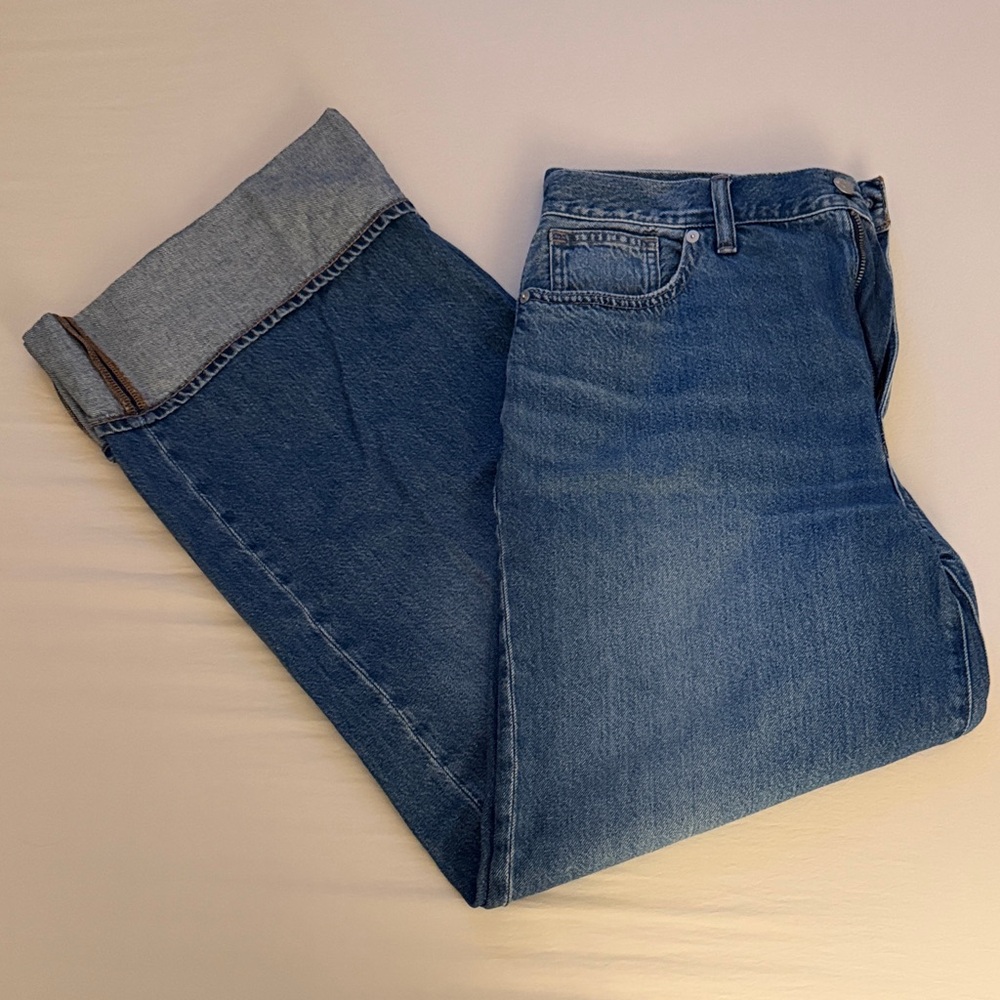 Wide-Leg Women's Denim Jeans in Classic Blue